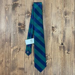 Izod Varsity Striped Tie
